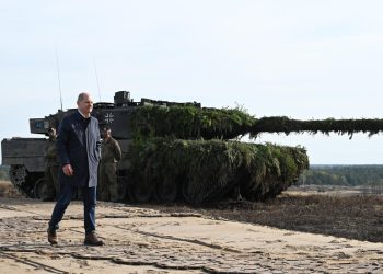 Scholz naziva ukrajinu demilitarizaciju ‘neprihvatljivim’ – RT World News