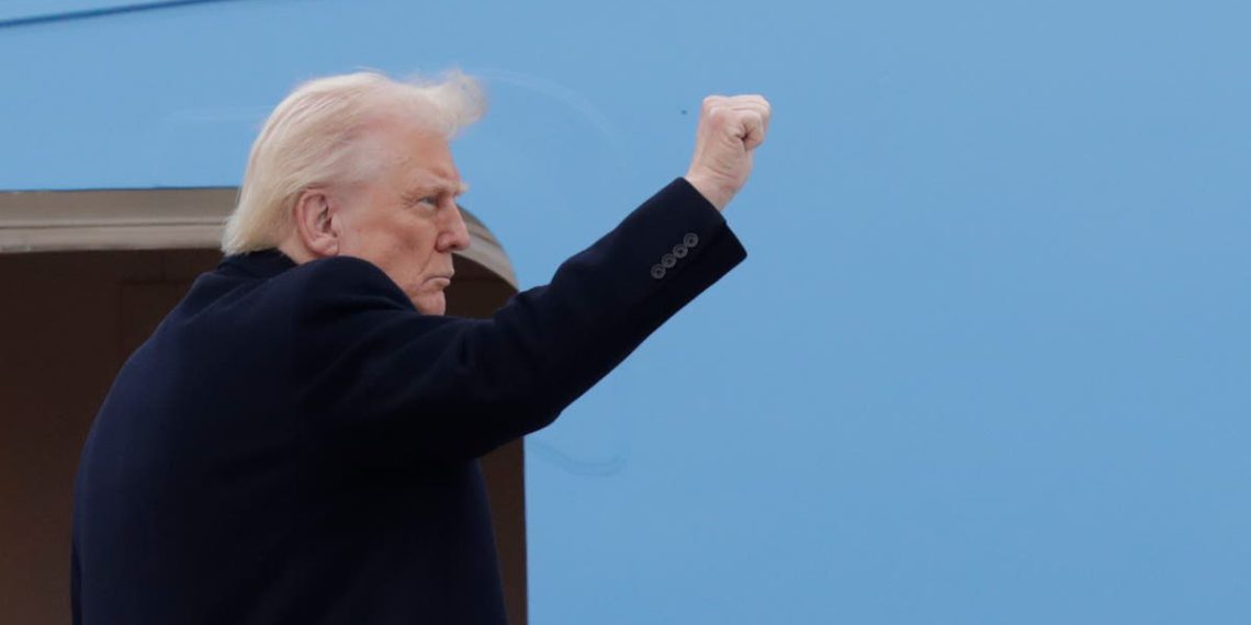 Šef Trumpove antisemitske radne skupine dijeli antisemitski tweet o “Židovskim kartama”