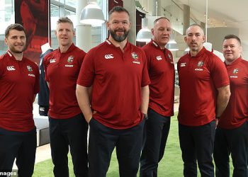 Šef lavova Andy Farrell potvrđuje da će sin Owen biti u svađi za turneju 2025. godine-unatoč bivšoj Engleskoj koji je kapetan, pogođen ozljedama, Start u životu s Racing 92