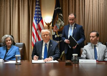 Signalni chat zabluda je potresao Washington. Osim u Bijeloj kući u kojoj je odbačen