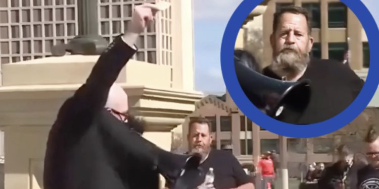 Sotonsko oskvrnuće hostije u Kansasu: Katolik učinio herojsko djelo, pretukli ga