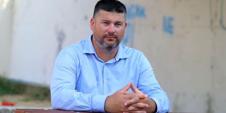Splitski vijećnik: “Pozivam Zrinku Mužinić Bikić i Sanju Šprem da se vrate u učionice kad su plaće dobre kako one tvrde”