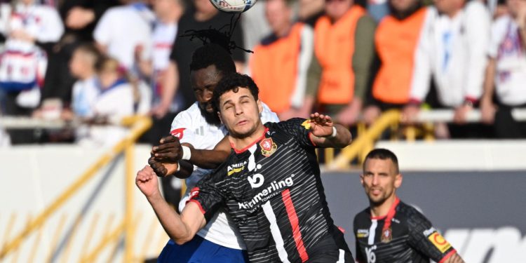 Sportske novosti – ANKETA Odluka koja je podijelila i suce: Je li Gorici opravdano poništen gol na Poljudu?