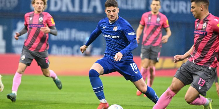 Sportske novosti – Ako Dinamovi treneri i sportski direktori ne vjeruju tim igračima, ne moraju nama objašnjavati da trebamo