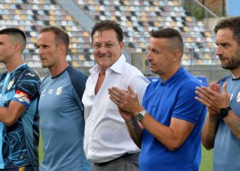 Sportske novosti – Đalović i 30 ratnika imaju priliku kakva se u Hrvatskoj rijetko pruža. Mišković bi tada morao poduplati premije