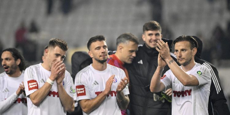 Sportske novosti – Došao je kao Hajdukova prevaga za naslov, ali sve teže prati ritam i sve više griješi