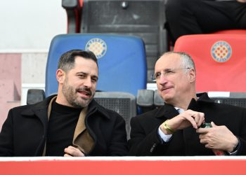 Sportske novosti – Je li Hajduk na rubu bankrota? Priča se o ogromnom minusu, gradonačelnik Splita mora zatražiti istinu!