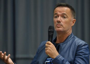 Sportske novosti – Jeličić opleo po Zajecu: ‘Ako ne zna što je bilo, neka pita generaciju ’98. u kojoj sam i ja bio’