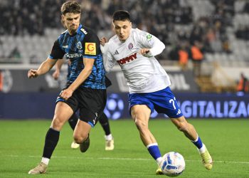 Sportske novosti – Još jedan promašaj Hajduka, niti Englezi ne znaju što bi s njim: Odlazak napadača s Poljuda je vrlo vjerojatan