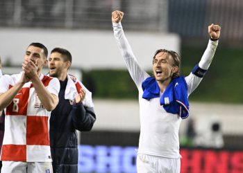 Sportske novosti – Luka i društvo zaradili bogatstvo: Otkriveno koliko je veliki šef posebno platio Modriću i društvu za veliki trofej