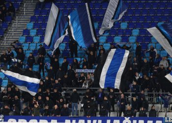 Sportske novosti – ‘Meszaros, odlazi!’ Osijekovi navijači prvi put prozvali gazdu, ispred kluba su teški dani