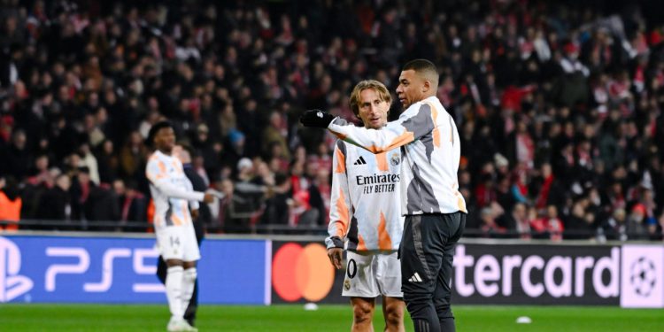 Sportske novosti – Modrić i društvo mogli bi doživjeti težak udarac uoči spektakla: Real skriva što se događa s velikom zvijezdom!