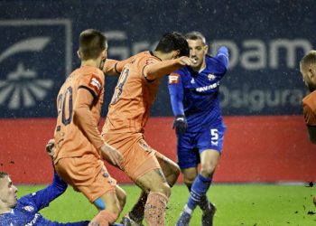 Sportske novosti – Ne pamtimo da smo ovo viđali u SHNL-u. Stanje je očajno, a na pojačanja su potrošili više od 8 klubova