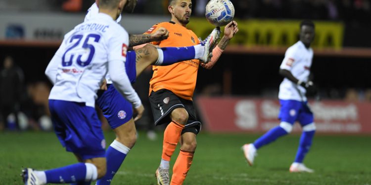 Sportske novosti – Nekadašnji Hajdukov as otkrio: ‘Svi stariji Šibenčani navijaju za Hajduk, a mlađe generacije za Šibenik’