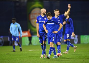 Sportske novosti – Nije mi jasno gdje je nestao taj igrač Dinama. On je idealan igrač za utakmice poput ove