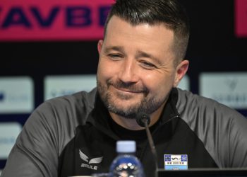 Sportske novosti – Sada je jasno da će Coppitelli dobiti otkaz, više ga ne može spasiti ni sljedeća utakmica