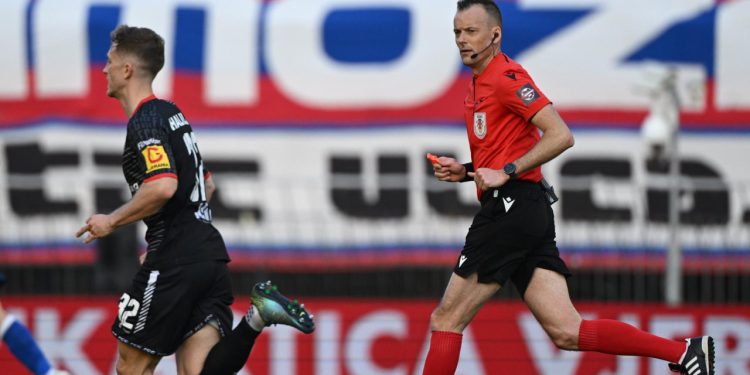 Sportske novosti – Skomina o odlukama pod povećalom: ‘Na Poljudu sve točno, a dinamovac se valjao kao da su mu strgane obje noge’