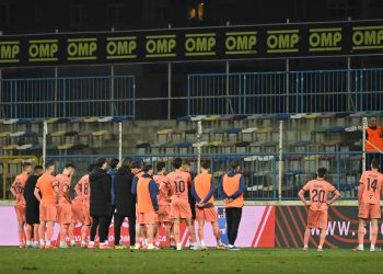 Sportske novosti – Svaka nova Osijekova utakmica nova je sramota! Pa kreator igre loptu je prvi put dirao u 31. minuti!?