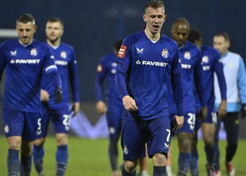 Sportske novosti – Težak udarac! Dinamo ostao bez gotovo svih šansi za izravan plasman u Ligu prvaka, presudio jedan gol