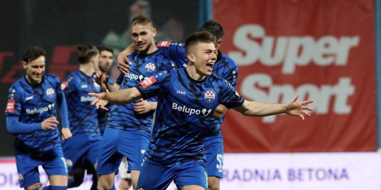 Sportske novosti – U Dinamu ga nisu htjeli, a sad bi mogli požaliti: Pogledajte senzacionalnog tinejdžera koji je otišao s Maksimira