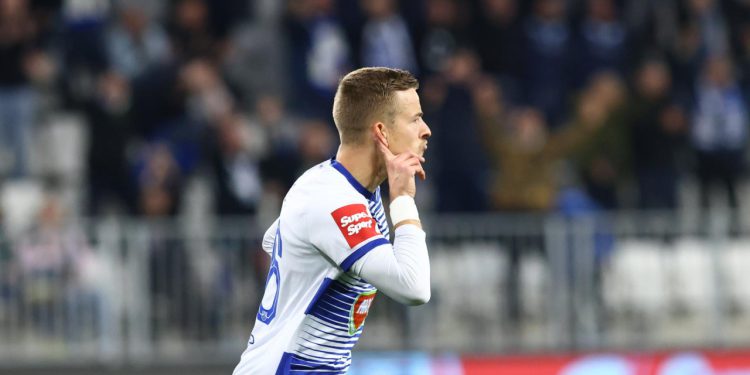 Sportske novosti – UŽIVO: GOOOL! Osijek poveo nakon brze akcije, VAR dugo provjeravao potencijalno zaleđe