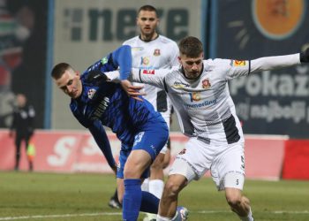 Sportske novosti – UŽIVO: Hit-trener s Farmaceutima nastavlja sezonu iz snova, obje momčadi u lovu na povijesnu priliku