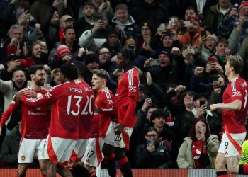 Sportske novosti – United u ludoj utakmici s tri penala prošao u četvrtfinale, Fener nadoknadio 1:3 pa ispao na jedanaesterce