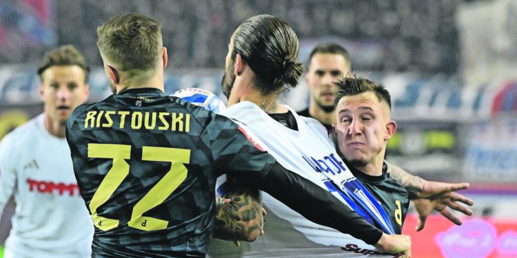 Sportske novosti – VIDEO: Pogledajte kako je Ristovski ‘izletio’ s derbija u šest minuta i doveo Dinamo u probleme