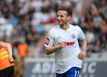 Sportske novosti – VIDEO: Rakitić golčinom podsjetio na stare dane, a pogledajte zbog čega je Šibenik zaradio crveni karton