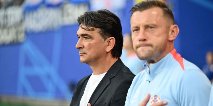 Sportske novosti – Vodeća trojka u sličnoj situaciji: Hajduk i Rijeka daju po petoricu reprezentativaca, Dinamo jednoga manje