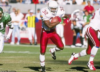 Sramota bivša NFL zvijezda Leshon Johnson optužen za najveće poprsje FBI-a