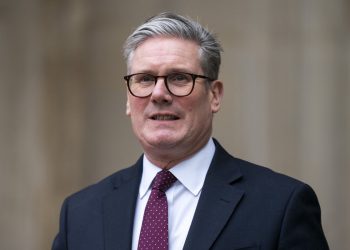 Starmer dolazi Ukrajina prekida vatru ‘proboj’ dok se šefovi obrane sastaju na razgovorima