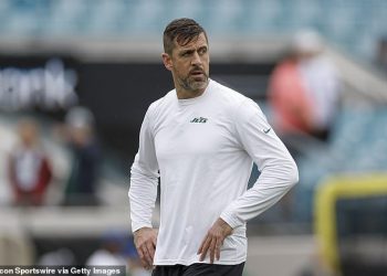 Steelers zvijezda Cam Heyward izrađuje dramatični Aaron Rodgers u okret nakon ‘C ** P’ tvrdnje o legendarnom QB-u
