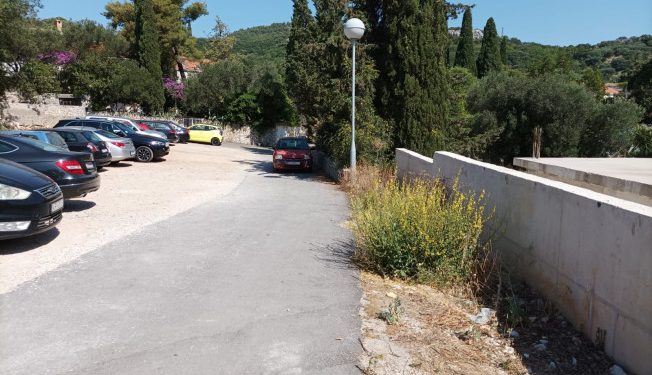 Sudarila se dva vozila kod skretanja za Čibaču, intervenirali i vatrogasci (FOTO)