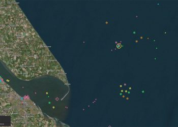 Tanker s pod-oznakom sudara se s kontejnerskim brodom u blizini Velike Britanije
