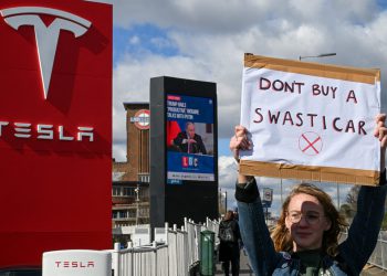 Tesli se prodaja u Europi prepolovila, kineski BYD na vrhu