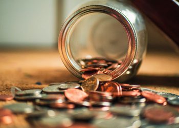 Tether, Circle Vie za prednost u regulatornim pritisku u industriji Stablecoin