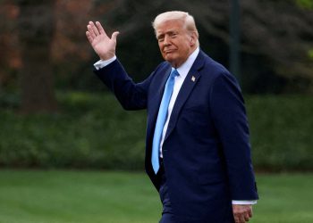 Trump kaže da se ‘ne šali’ o služenju trećem mandatu kao predsjedniku – i predlaže jedan način na koji misli da bi to mogao učiniti
