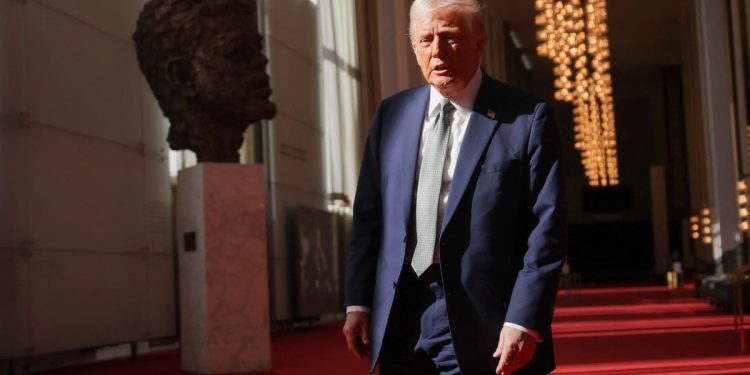 Trump koristi posjetu Kennedy Centru kako bi najavio neposredne objavljivanja datoteka JFK Anassinaing: Ažuriranja uživo