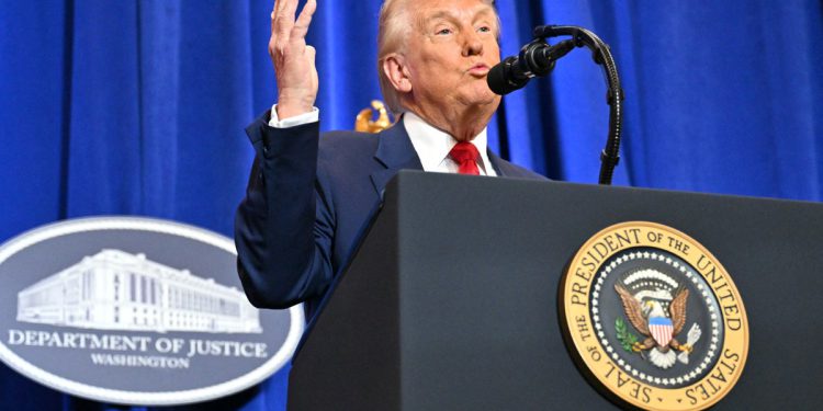 Trump obećava da će upotrijebiti ‘neodoljivu smrtonosnu silu’ dok naređuje štrajkove na Iran Houthis u Jemenu: Ažuriranja uživo