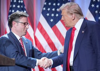 Trump poziva da spriječi isključivanje vlade, odgovorio je na Bill House GOP Bill