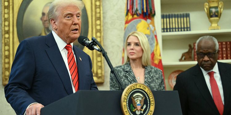 Trump se suočava s pozivom na smanjenje američkog pravnog udruženja iz postupka sudskog kandidata