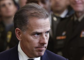 Trump skida Hunter Biden iz zaštite tajnih službi – RT World News