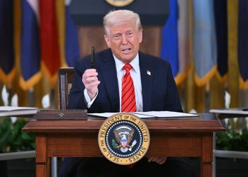 Trump traži od Vrhovnog suda da u ratu protiv DEI smanji fondove za obuku učitelja