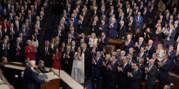 Trump u svom govoru u Kongresu: Ukrajina je voljna pregovarati, a Rusija je spremna za mir