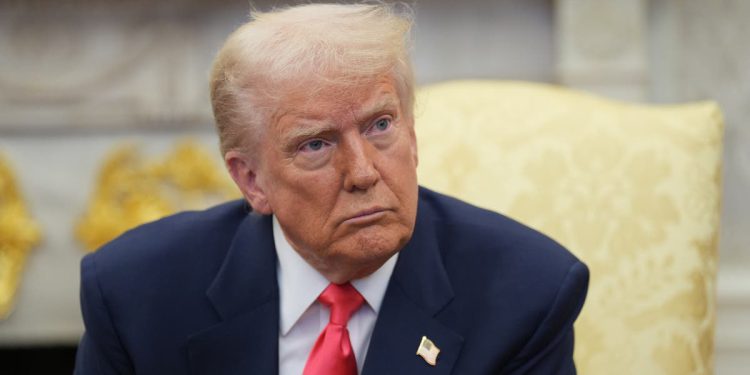 Trumpova Administracija ažuriranja uživo: Trump zastaje 175 milijuna dolara financiranja UPenn preko transrodnih plivača