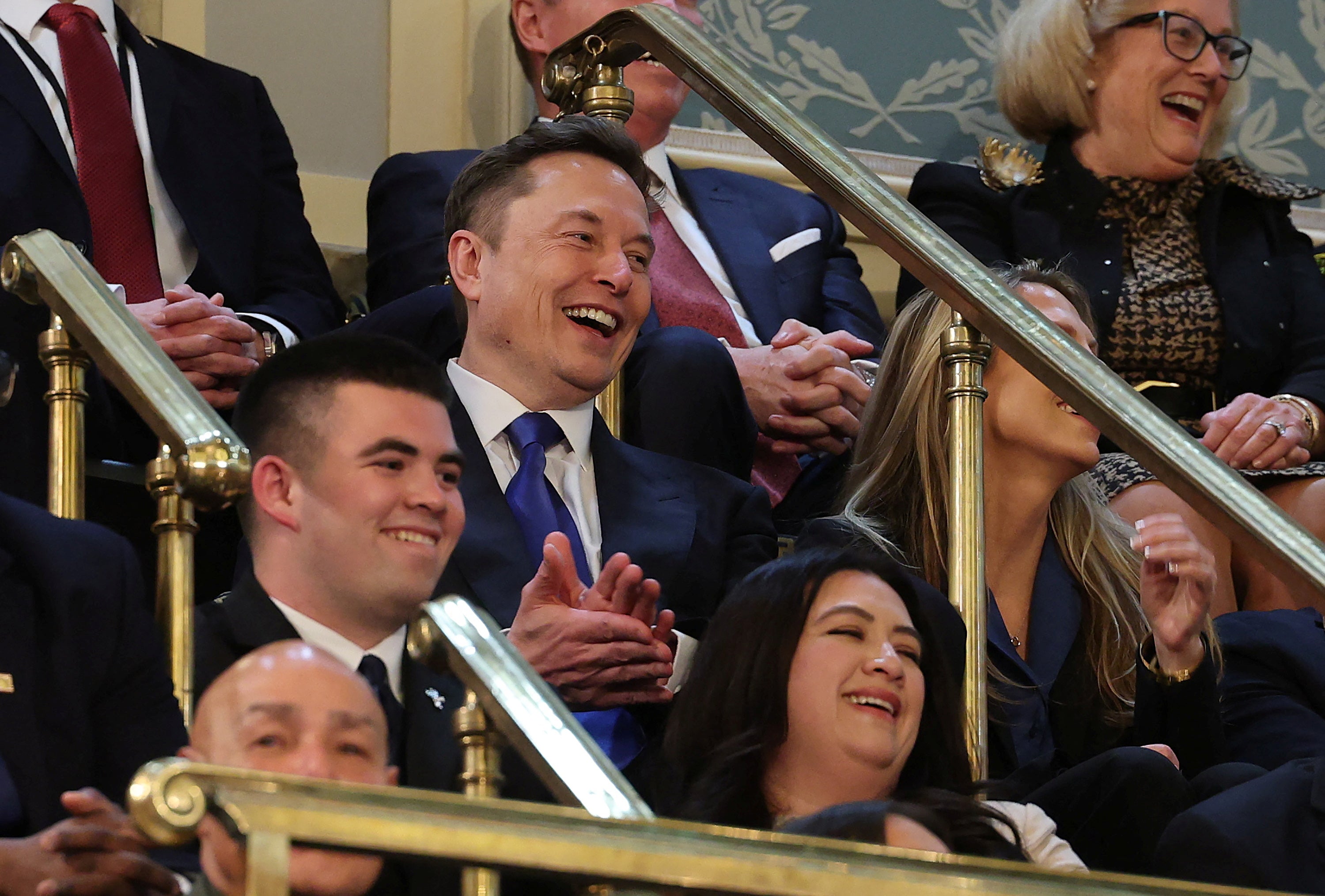 Musk je bio prisutan u utorak dok je Trump donio svoje primjedbe Kongresu, a od predsjednika je primio uzvijanje i stajaće ovacije od republikanaca u komori