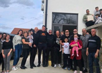 Udruga Tata je tata na dirljivom putovanju: “Naš Grad je opet zagrlio Banovinu”