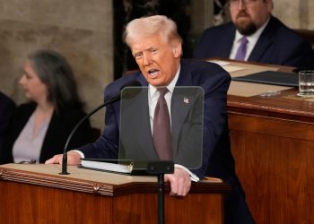 Ukrajina-Rusija rat Live: Trump otkriva Zelensky pismo hvale ga i nude da potpiše ugovor o mineralima