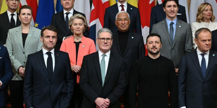 Ukrajinski samit 2025 Najnovije: Starmer za održavanje konferencije za novinare dok Zelensky kreće u razgovore s kraljem